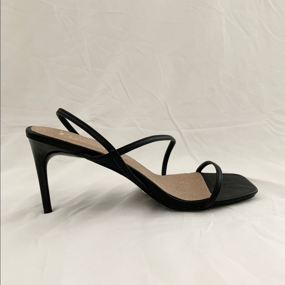 BNWT Princess Polly Heels - Picture 4 of 4